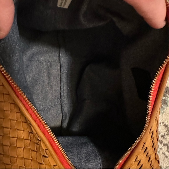 CLARE V - Moyen natural/ tan leather messenger bag - Picture 12 of 12